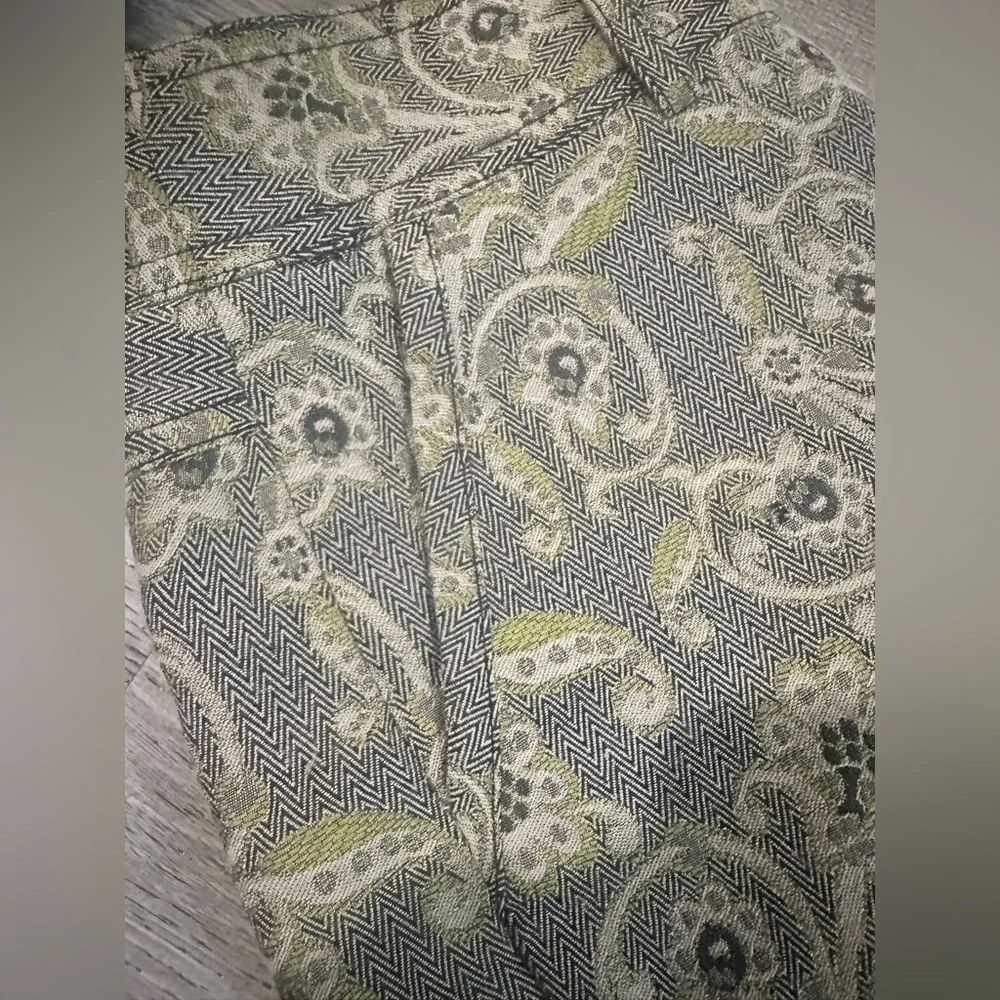 Preloved women pants - Picture 3 of 6